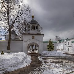 фото "Женский монастырь"