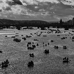 photo "Влтава и турист водники"