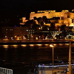 photo "budin kalesi ve gece../budapeşte"