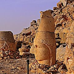 photo "kıng tombs to  kommagenos.."