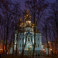 фото "..Мироносицкая церковь сквер "Победы".."