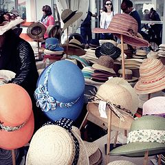 photo "hats for all"