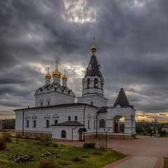 фото "Церковь Рождества Пресвятой Богородицы на Махрищском подворье"