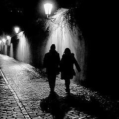 фото "Ночные фонари и пара"