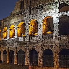 photo "Colosseum at Night"