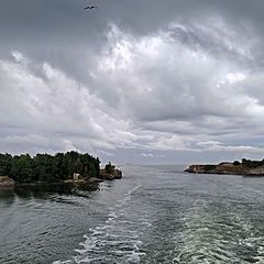 photo "Between Wolf Skerries"