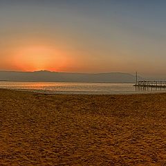 фото "Восход на Мертвом море"