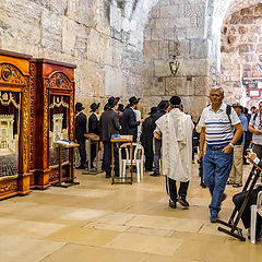 фото "Иерусалим. помещение возле стены плача"