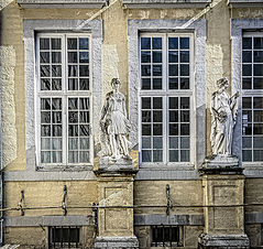 photo "In the Courtyard of the Office"