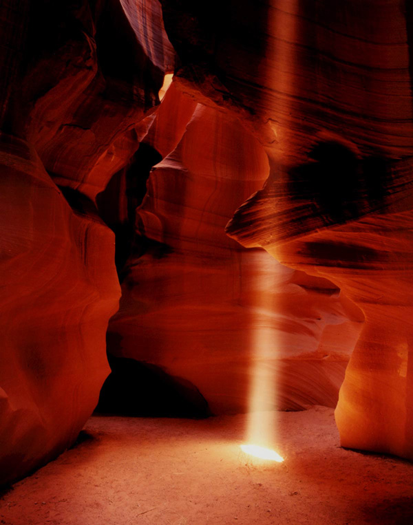 фото "The Glory Beam - Antelope Canyon" метки: разное, пейзаж, 