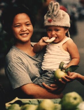 photo "Thailand 1994 #3" tags: portrait, reporting, children