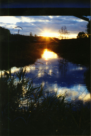 photo "Under brige" tags: landscape, sunset, water