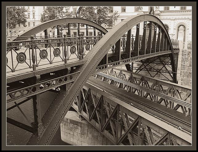 photo "Bridges (Lines, Curves, Points)" tags: architecture, abstract, landscape, 