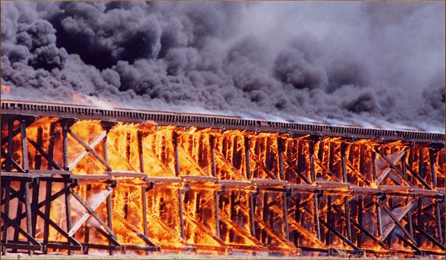 фото "Burn baby burn" метки: репортаж, 