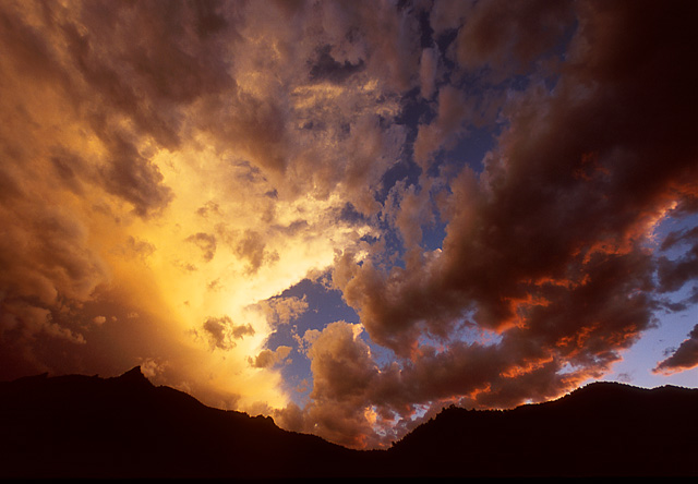 photo "Rising Like A Dream" tags: landscape, clouds, sunset