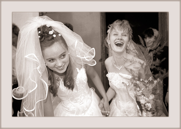 photo "Brides" tags: reporting, genre, 