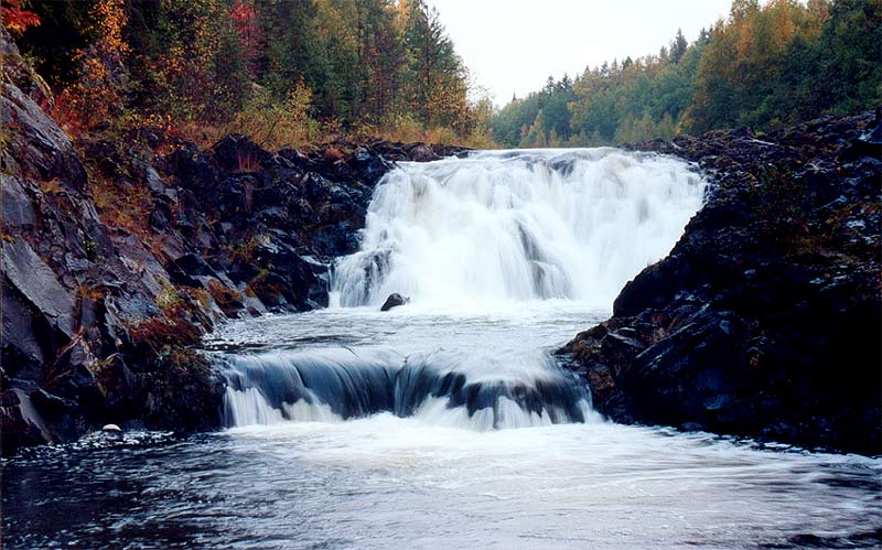 photo "Сascade Kivach. Karelia. 14/09/2001" tags: landscape, travel, Europe, water