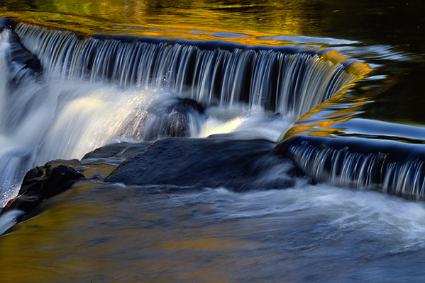 photo "Autumn Waterfall Splash" tags: landscape, autumn, water