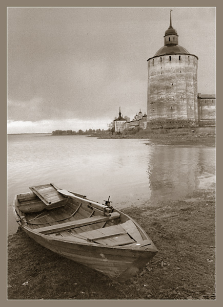 photo "Landscape with boat and monastery tower" tags: travel, landscape, 