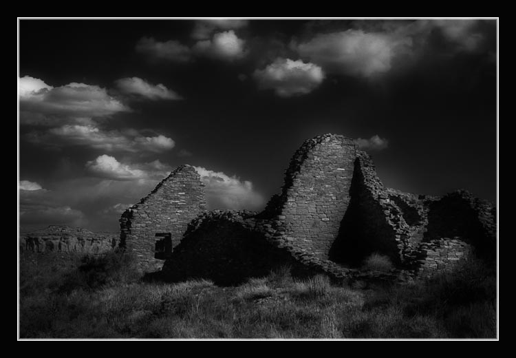 photo "Moonlight Visit of Anasazi at Chaco" tags: landscape, travel, North America, night