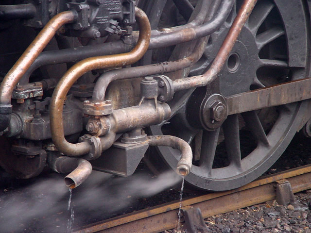 photo "Steam Pipes" tags: travel, misc., Europe