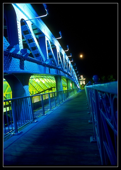 photo "Unreal 2" tags: architecture, landscape, night