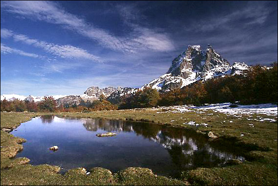 photo "In the daytime : the peak of Midi d`Osau" tags: landscape, mountains