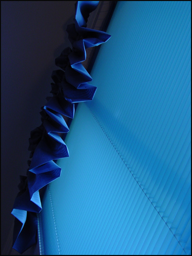 photo "blue blind" tags: still life, abstract, 