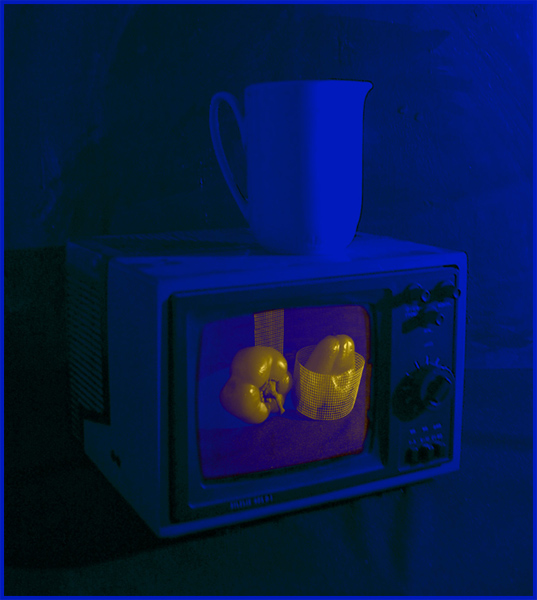 фото "Still life with old TV..." метки: натюрморт, разное, 