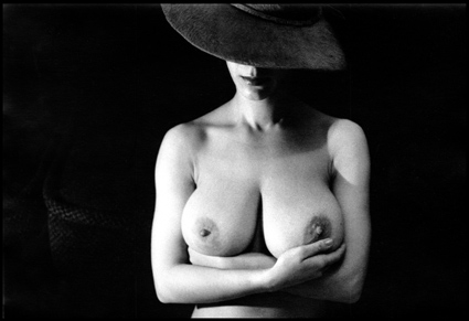 photo "red hat" tags: nude, portrait, woman