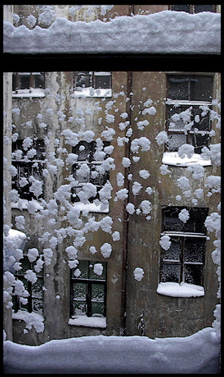 photo "A Small, White Window for All Sad People" tags: genre, landscape, winter