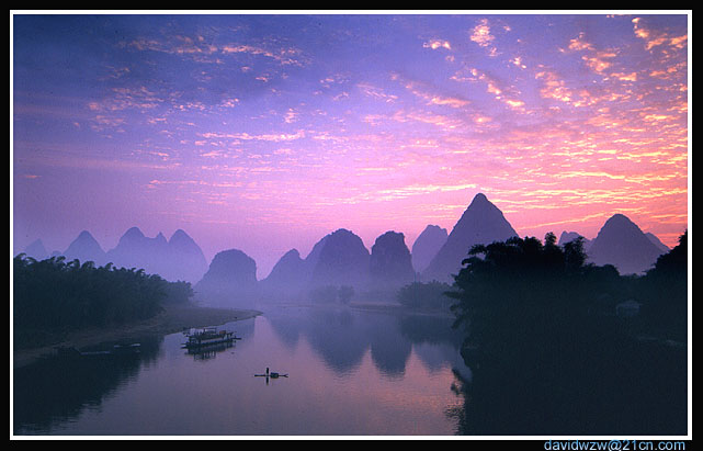 фото "The Sunrise Of The Li River" метки: пейзаж, вода, закат