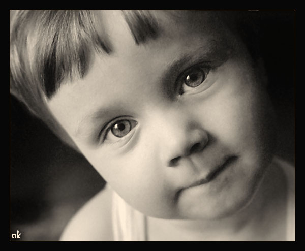 photo "Curious Girl" tags: portrait, children