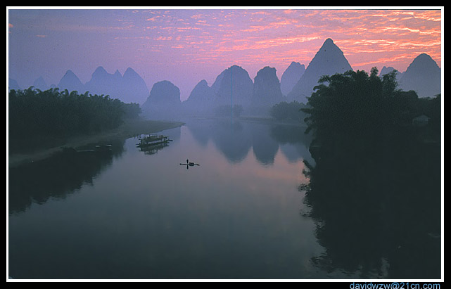 фото "The Sunrise Of The Li River 2" метки: пейзаж, вода, закат