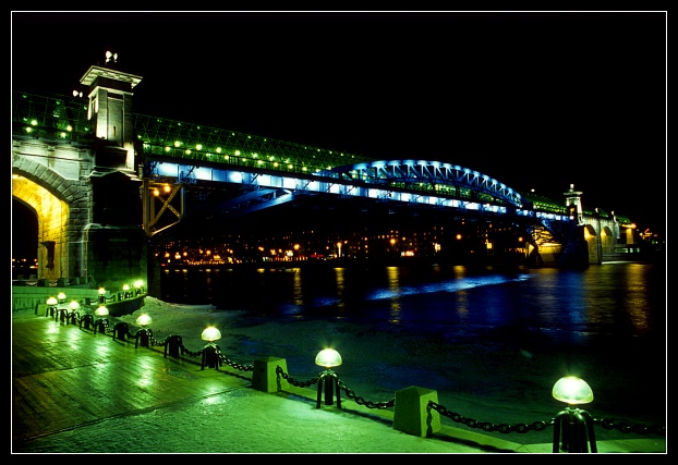 photo "Pushkinskiy bridge (night)" tags: architecture, landscape, night