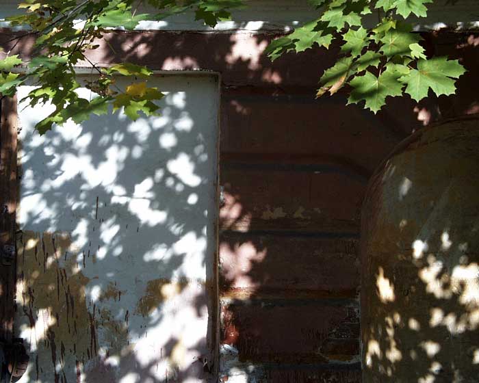 photo "the wall in the fall" tags: architecture, landscape, autumn