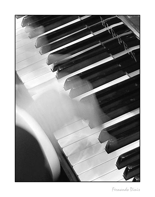 photo "Pianiste" tags: reporting, misc., 