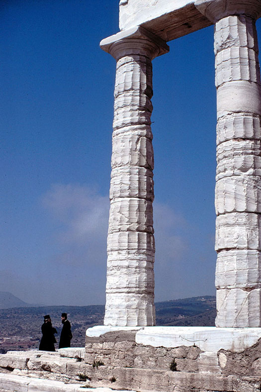 photo "The Short And The Tall" tags: travel, architecture, landscape, Europe