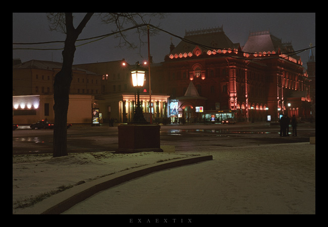 фото "Прогулка. Возле музея" метки: архитектура, пейзаж, ночь