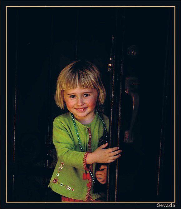 photo "THE YOUNG LADY" tags: portrait, children
