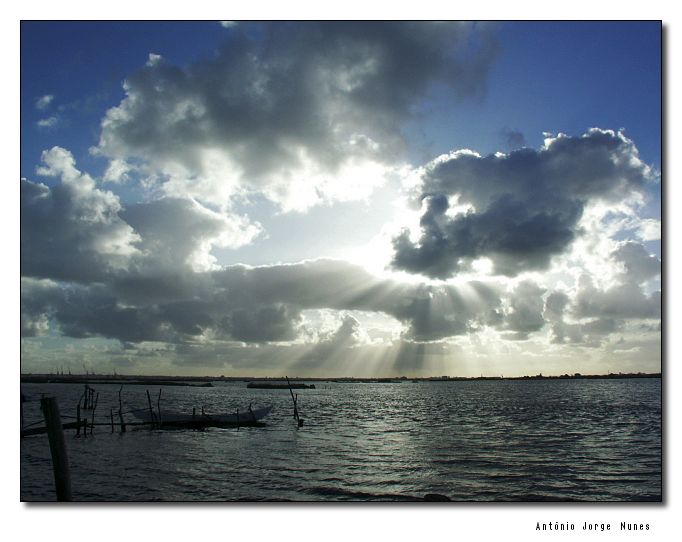 photo "Staring at the sun" tags: landscape, clouds, water