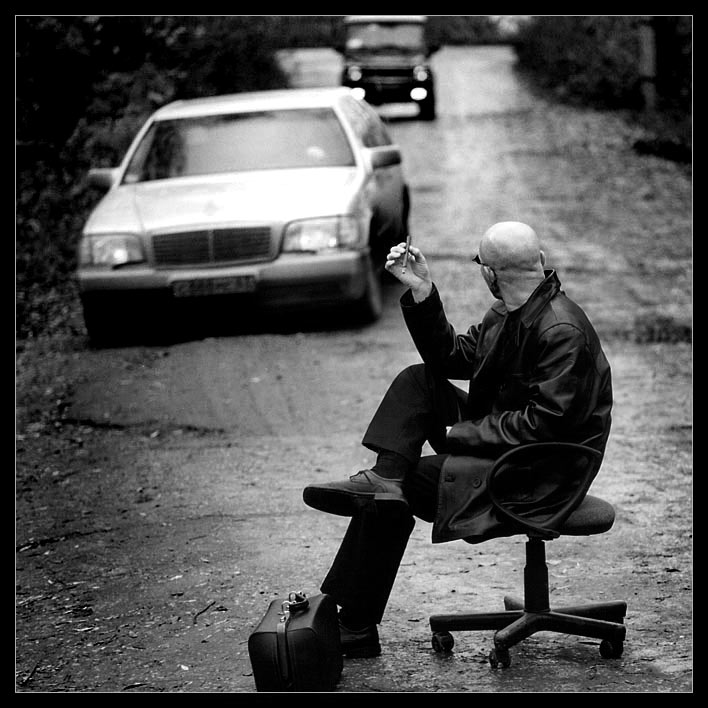 фото "Человек сидящий на стуле" метки: жанр, 