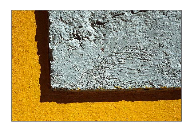 photo "Yellow Frame" tags: abstract, travel, Europe