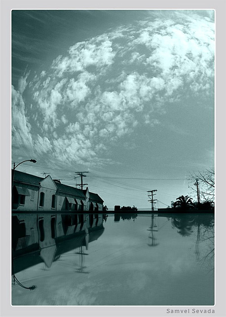 photo "E V E N I N G" tags: landscape, architecture, clouds
