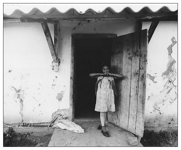 photo "...And she meets "" tags: genre, portrait, children