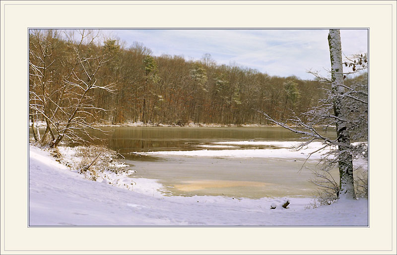 photo "First Snow (Lake)" tags: landscape, winter