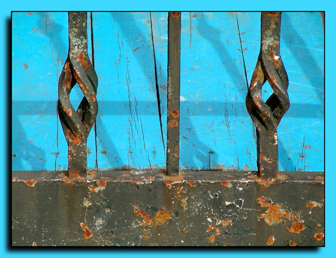 photo "Iron, on blue" tags: misc., 