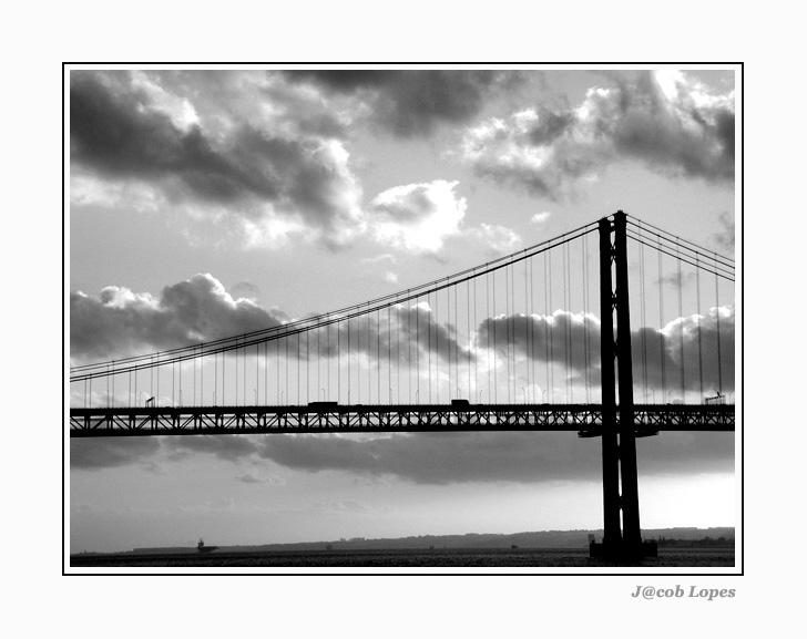 photo "the bridge" tags: architecture, landscape, water