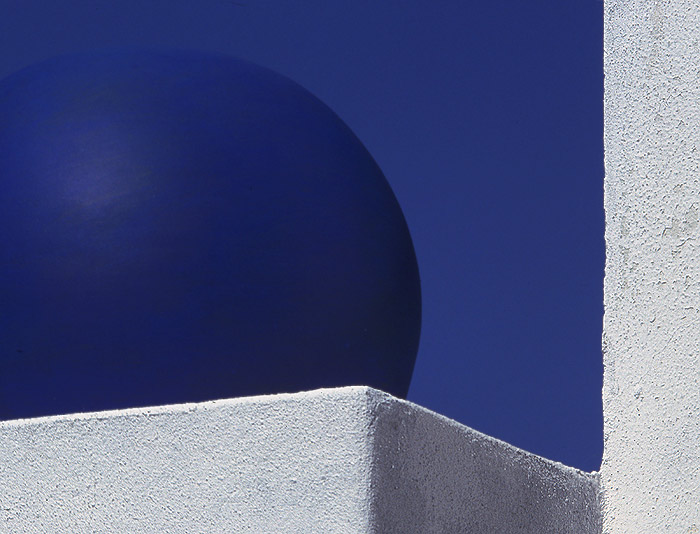 photo "Geometry in blue" tags: abstract, architecture, landscape, 