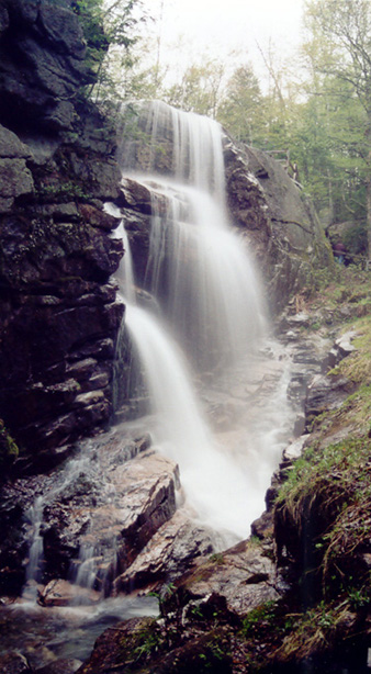 photo "A New Hampshire Water Fall" tags: landscape, mountains, water